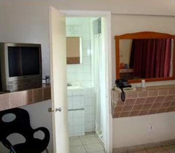 Pleasant Stay Motel Ancaster Buitenkant foto